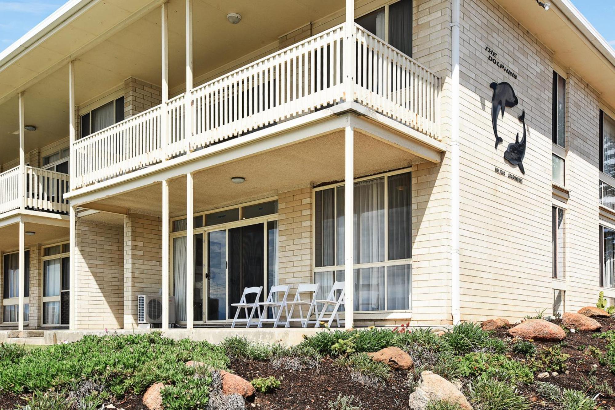 Dolphins Beachfront Apartment No 4 Port Elliot Eksteriør bilde